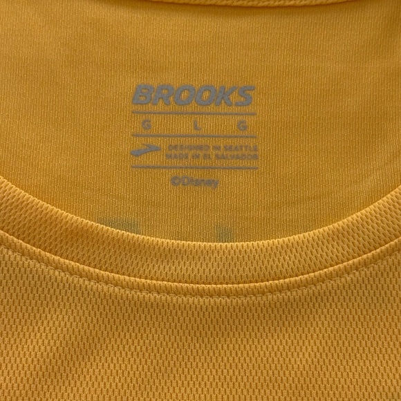 Walt Disney World RunDisney 10k 2026 Race Men’s Shirt Size Large New - Picture 3 of 6